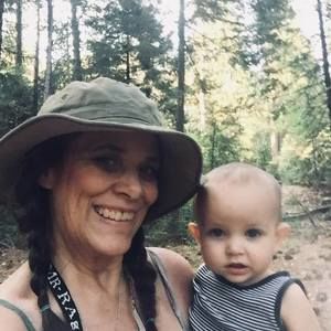 Meet your Posher, Debbie